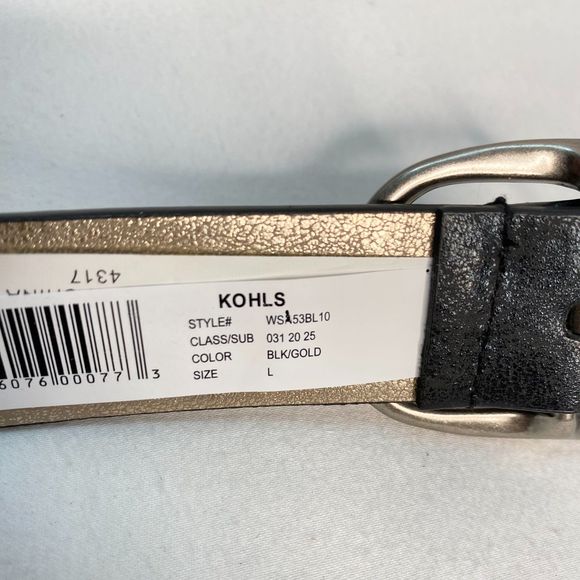 Kohls Womens Reversable Belt Large Waist Black Gold Perforated Pattern - Picture 12 of 16